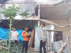 2 Rumah di Bogor Rusak Akibat Tanah Bergeser, 4 Orang Mengungsi