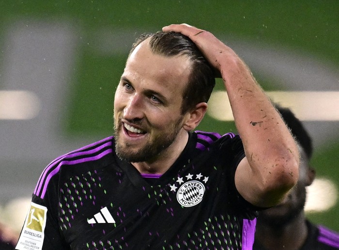 Soccer Football - Bundesliga - VfL Wolfsburg v Bayern Munich - Volkswagen Arena, Wolfsburg, Germany - December 20, 2023 Bayern Munichs Harry Kane after the match REUTERS/Fabian Bimmer DFL REGULATIONS PROHIBIT ANY USE OF PHOTOGRAPHS AS IMAGE SEQUENCES AND/OR QUASI-VIDEO.