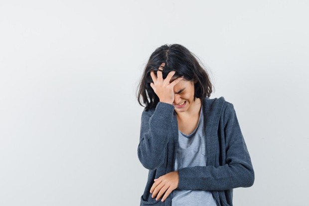 Kekerasan fisik/ Foto: Freepik/@8photo