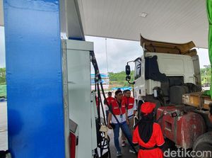 Pelangsir BBM Picu Konsumsi Solar Naik, Pertamina-Polisi Perketat Pengawasan