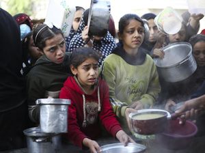 Media Prancis Bikin Karikatur Kelaparan di Gaza saat Ramadan Media Prancis Bikin Karikatur Kelaparan di Gaza saat Ramadan