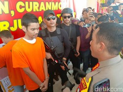 Pria Asal Medan Peras Perempuan Warga Batam, Ancam Sebar Foto-Video Asusila