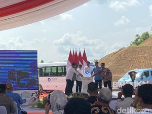 Blue Bird Investasi Rp 250 M untuk Transportasi Ramah Lingkungan di IKN Blue Bird Investasi Rp 250 M untuk Transportasi Ramah Lingkungan di IKN