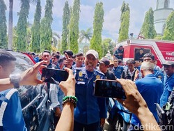 Petugas Damkar Bone Demo BKPSDM gegara Loloskan PPPK Tak Sesuai Keahlian