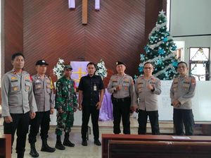 Polisi Terjunkan K-9 Pastikan Keamanan Gereja di Pancoran Jelang Natal