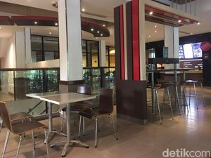 Kesedihan Karyawan Carls Jr Darmo Surabaya Tahu Resto Bakal Tutup Permanen