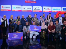 Inovator Muda Pahlawan Digital UMKM 2023 Memberi Penghargaan dan Tanda Tangan Komitmen dengan 10 Finalis