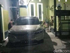 KPK Geledah Rumah Anggota Polisi di Ternate Diduga Ajudan Gubernur Malut KPK Geledah Rumah Anggota Polisi di Ternate Diduga Ajudan Gubernur Malut