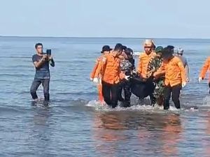 Kapal Hilang Kontak di Mamuju Ternyata Tenggelam, 1 Tewas-12 Masih Dicari Kapal Hilang Kontak di Mamuju Ternyata Tenggelam, 1 Tewas-12 Masih Dicari