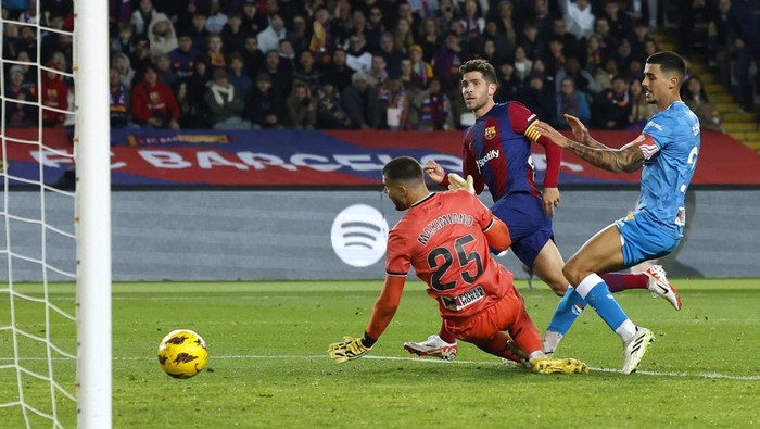 Barcelona vs Almeria Los Cules dikalahkan 3-2 oleh dua gol Sergi Roberto