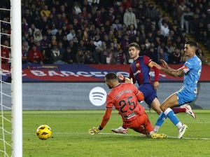 Barcelona Vs Almeria: Brace Sergi Roberto Menangkan Los Cules 3-2