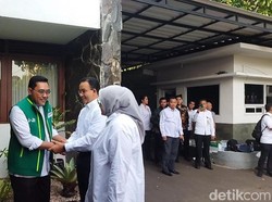 Ditemani Istri, Anies Tiba di Rumah Cak Imin Jelang Debat Cawapres