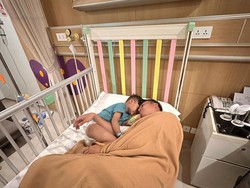 Cerita Baim Wong soal Sang Anak Muntah hingga Dilarikan ke RS