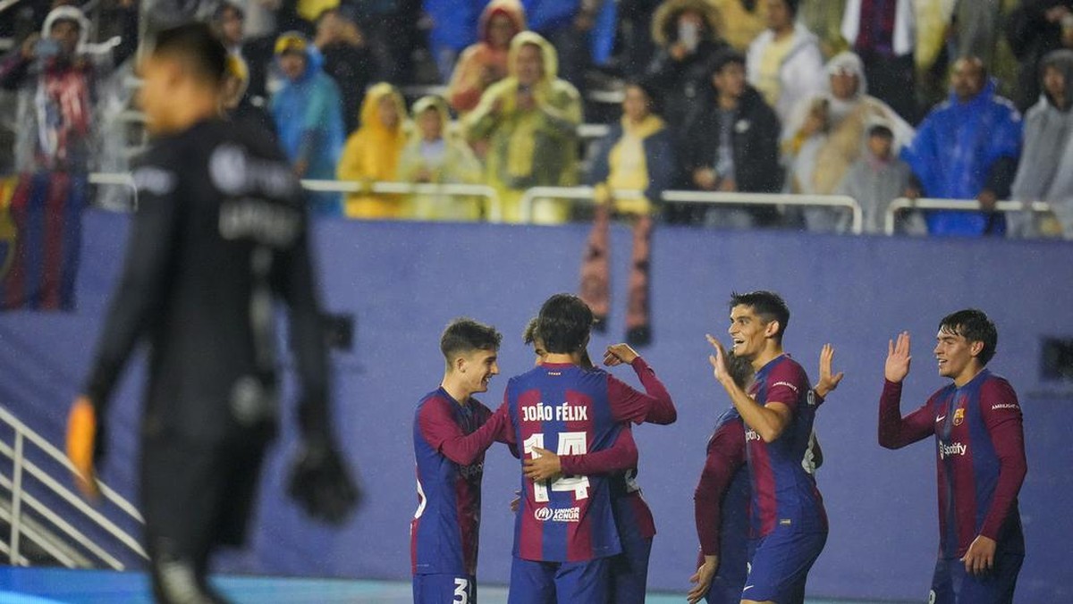Barcelona ke AS memang untuk cari duit (AP/Julio Cortez)