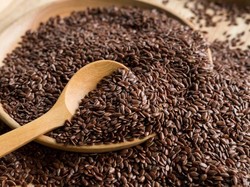 Konsumsi 2 Sendok Makan Flaxseed Tiap Hari Bisa Bantu Turunkan Berat Badan