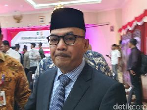 Dicopot karena Tak Netral, Eks Pj Bupati Kampar Akui Keluarganya Caleg Dicopot karena Tak Netral, Eks Pj Bupati Kampar Akui Keluarganya Caleg