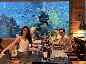 Erika Carlina, Ratu Party yang Hobi Kulineran Seru