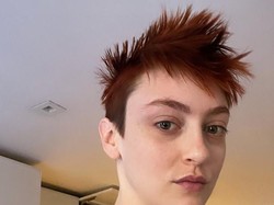 Model Transgender Pria Ini Gugat Agensi Model karena Dipaksa Tetap Jadi Wanita