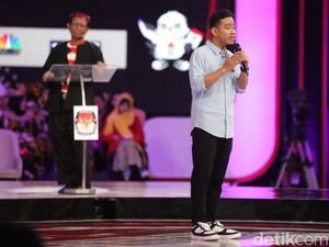 Gibran Curhat Banyak yang Nyinyir Program Makan Siang Gratis Rp 400 T Gibran Curhat Banyak yang Nyinyir Program Makan Siang Gratis Rp 400 T