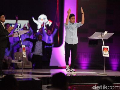 Gimik Gibran Semangati Pendukung