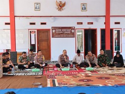 SIM Keliling, Jawaban Kapolres untuk Pemohon di Wilayah Malang Selatan