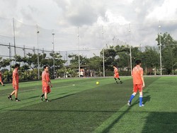 Kaesang Cetak 2 Gol Saat Main Bola Bareng Tim Legend PS Barito Putera