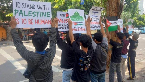 Kala Direktur Eksekutif Center for Uyghur Studies Dituding Bela Israel