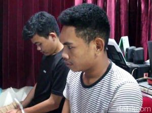 Awal Mula 4 Pria Tikam Sadis 2 Pemuda-1 Tewas di Rumah Makan Kendari Awal Mula 4 Pria Tikam Sadis 2 Pemuda-1 Tewas di Rumah Makan Kendari