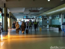 Gunung Marapi Erupsi, Bandara Minangkabau Ditutup Lagi