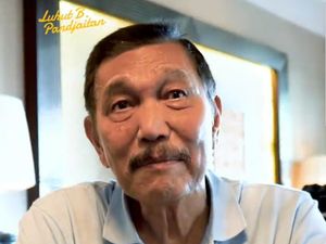 Respons Luhut soal Haris-Fatia Divonis Bebas Respons Luhut soal Haris-Fatia Divonis Bebas