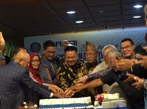 HUT Ke-19 Peradi, Otto Hasibuan Cerita Perjuangan Pendirian Peradi HUT Ke-19 Peradi, Otto Hasibuan Cerita Perjuangan Pendirian Peradi