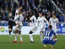 Aksi Real Madrid, Menang Dengan 10 Pemain Lewat Gol Injury Time