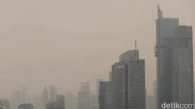 Kisah Polusi Udara Jakarta yang Bikin Geger Warga di 2023