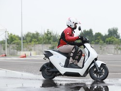 Survei Merek Motor Listrik Paling Favorit Masyarakat Indonesia, Honda Termasuk?