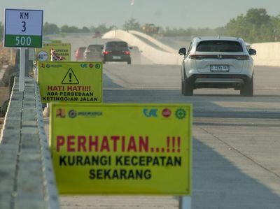 Tol Solo-Jogja Dibuka Fungsional Mulai Hari Ini, Begini Suasananya
