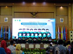 UIN Jakarta Torehkan Sejarah dengan Kukuhkan 16 Guru Besar Perempuan di Hari Ibu