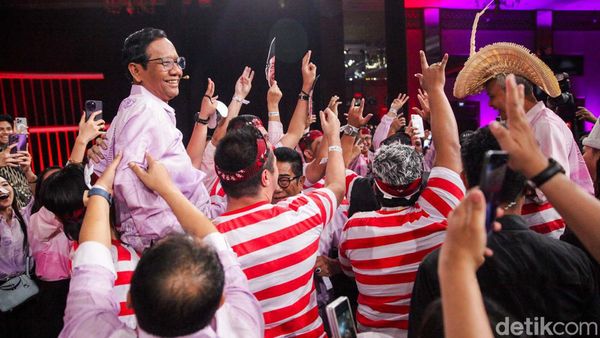 Usai Debat, Ganjar Mahfud Diangkat Pendukung