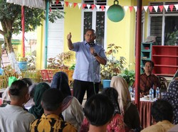 Keliling Tanahdatar, Andre Rosiade Salurkan Bantuan-Serap Aspirasi Warga Keliling Tanahdatar, Andre Rosiade Salurkan Bantuan-Serap Aspirasi Warga