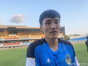 Kim Bong-jin Pede Lawan Semen Padang di Laga Perdana 12 Besar Kim Bong-jin Pede Lawan Semen Padang di Laga Perdana 12 Besar