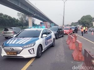 Sambut Puncak Arus Mudik, Contraflow Disiapkan di Tol Cikampek-Cipali Sambut Puncak Arus Mudik, Contraflow Disiapkan di Tol Cikampek-Cipali