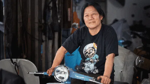 Srikandi di Antara Tumpukan Besi