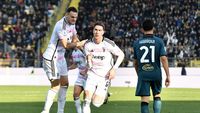 Frosinone Vs Juventus: Si Nyonya Tua Menang Tipis 2-1