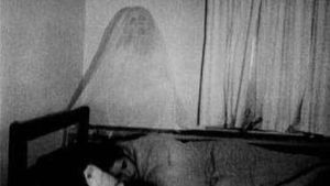 Deretan Foto Penampakan Hantu yang Seram dan Bikin Takut