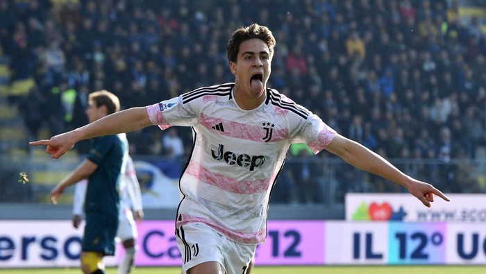 Soccer Football - Serie A - Frosinone v Juventus - Stadio Benito Stirpe, Frosinone, Italy - December 23, 2023  Juventus Kenan Yildiz celebrates scoring their first goal REUTERS/Jennifer Lorenzini