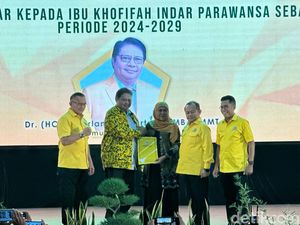Golkar Resmi Beri Rekom Khofifah Cagub Jatim 2024