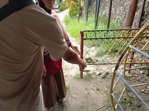 Heboh, Pemulung Temukan Bayi Perempuan dalam Keranjang di Pangkalpinang