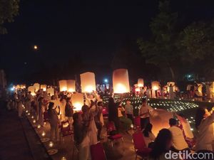 Cara Nonton Acara Festival Lampion Waisak 2024 di Candi Borobudur Cara Nonton Acara Festival Lampion Waisak 2024 di Candi Borobudur