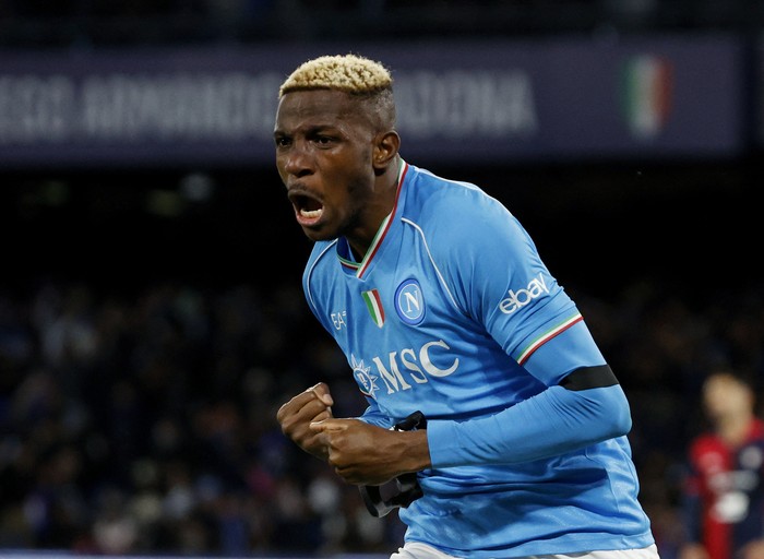 Soccer Football - Serie A - Napoli v Cagliari - Stadio Diego Armando Maradona, Naples, Italy - December 16, 2023 Napolis Victor Osimhen celebrates scoring their first goal REUTERS/Ciro De Luca