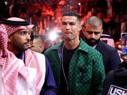 Pada 2023 lalu, kekayaan bersih Cristiano Ronaldo ada di angka USD 500 juta atau setara Rp 8 triliun (Reuters)