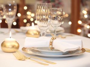 7 Restoran Fine Dining di Jakarta, Ada yang Suguhkan Pemandangan Bawah Laut! 7 Restoran Fine Dining di Jakarta, Ada yang Suguhkan Pemandangan Bawah Laut!